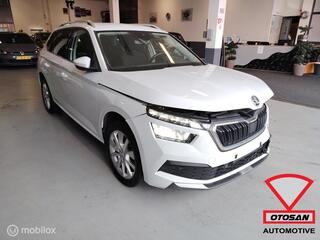 SKODA Kamiq 1.0 TSI Ambition Virtual LED Trekhaak Stoelverwarming