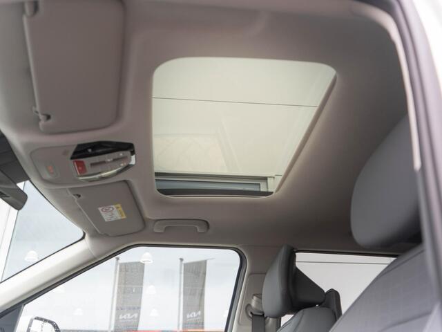 KIA EV3 Plus Advanced 81.4 kWh | Stoel en stuurverwarming | Dodehoek assistentie |