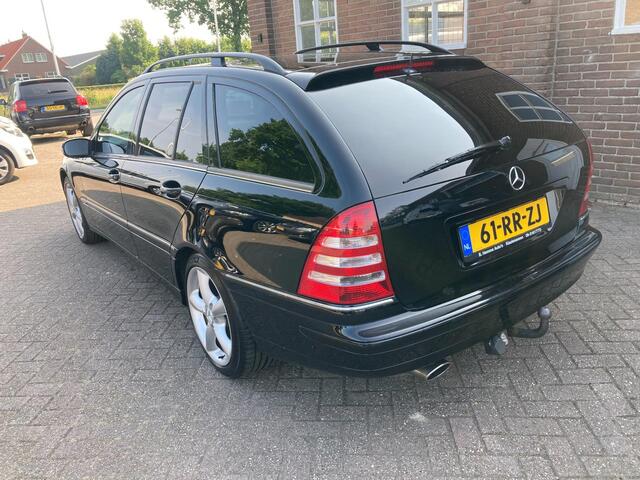 Mercedes-Benz C-Klasse Combi 230 Avantgarde lees omschrijving, youngtimer zeer veel opties,