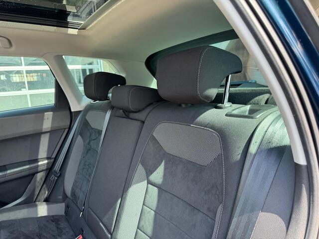 Seat Ateca TSI Style | Bi-Xenon | Full-Led | Pano | Gr.Navi | Cruise | Climate | Pdc | Isofix |