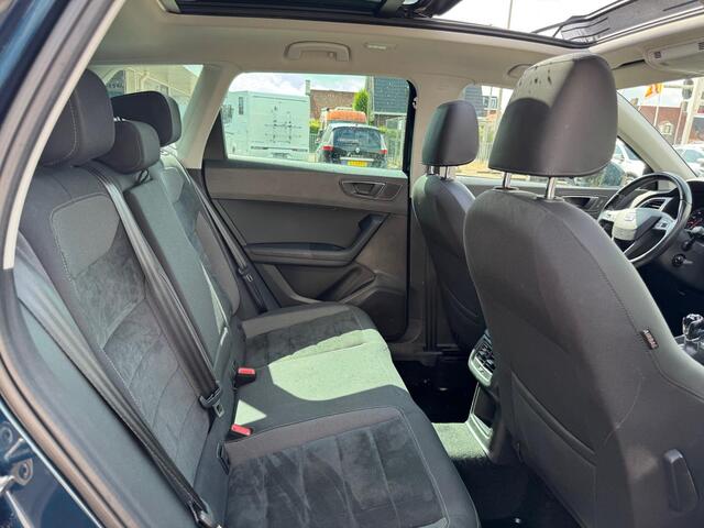 Seat Ateca TSI Style | Bi-Xenon | Full-Led | Pano | Gr.Navi | Cruise | Climate | Pdc | Isofix |