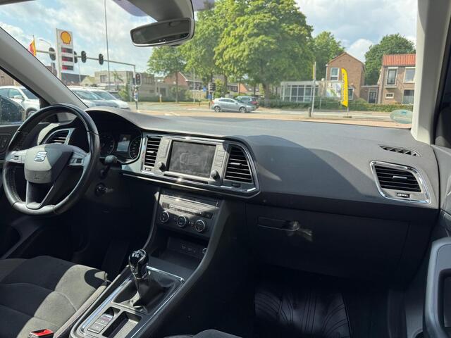Seat Ateca TSI Style | Bi-Xenon | Full-Led | Pano | Gr.Navi | Cruise | Climate | Pdc | Isofix |