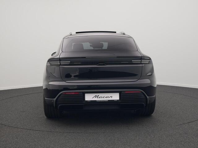Porsche Macan 4