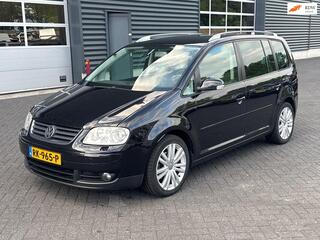 VOLKSWAGEN TOURAN 1.4 TSI Trendline stoelverwarming, airco