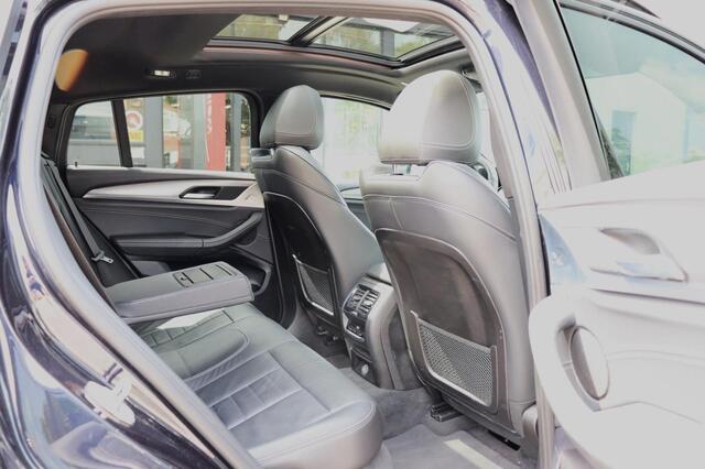 BMW X4 XDrive20i High Executive M-Sport|Pano|Camera|Keyless|Sfeer|Carplay