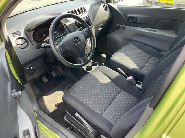 Daihatsu Cuore 1.0 Trend Stuurbekrachtiging Airco NAP APK