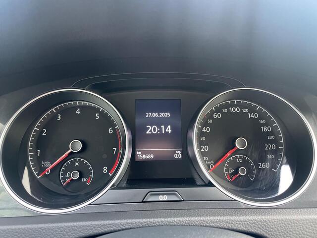 Volkswagen Golf 1.0 TSI Comfortline Business|APK01-2027|NAP|MASSAGESTOEL|DAB|ACC|