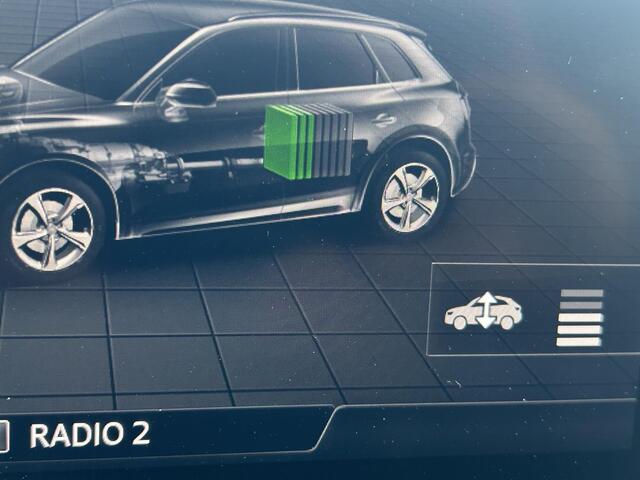 Audi Q5 50 TFSI e Advanced edition PHEV | luchtvering| digitaal dash | trekhaak | verwarmde stoelen |