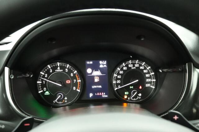 Suzuki Vitara 1.5 Hybrid Style | Climate control | Cruise control adaptive | Navigatie | Camera | Apple carplay, Android auto | Keyless entry | Stoelverwarmi