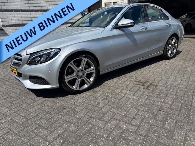Mercedes-Benz C-Klasse 300 Prestige ACHTTERUITRIJ CAMERA
