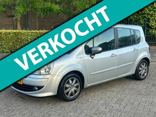 RENAULT GRAND MODUS 1.6-16V Night & Day 2011 automaat! Airco! nap! goed rijdend!
