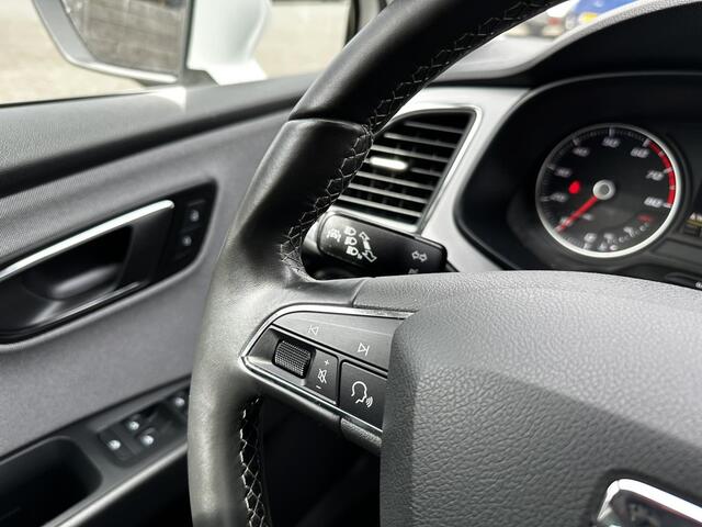 Seat Leon ST 1.0 EcoTSI Style Business Intense Automaat | Navigatie | Carplay