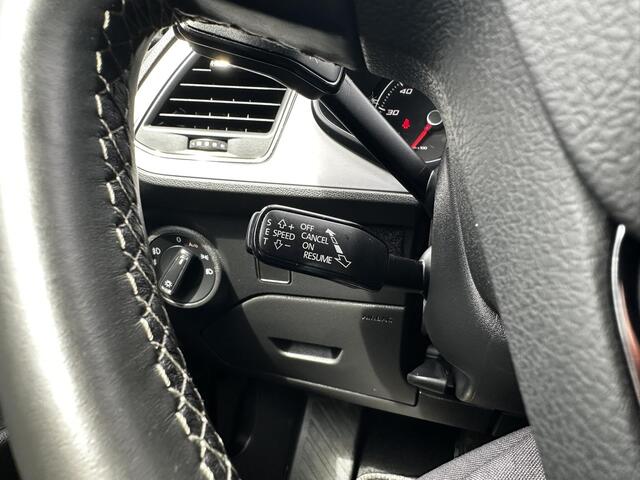 Seat Leon ST 1.0 EcoTSI Style Business Intense Automaat | Navigatie | Carplay