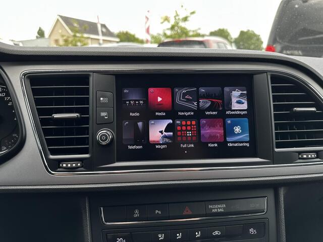 Seat Leon ST 1.0 EcoTSI Style Business Intense Automaat | Navigatie | Carplay