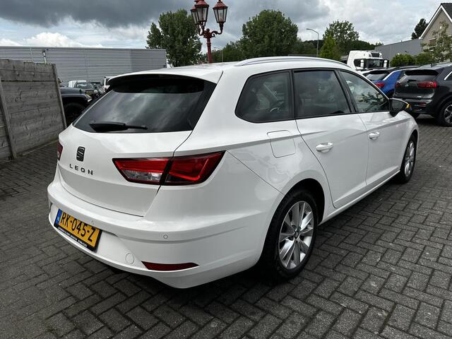Seat Leon ST 1.0 EcoTSI Style Business Intense Automaat | Navigatie | Carplay