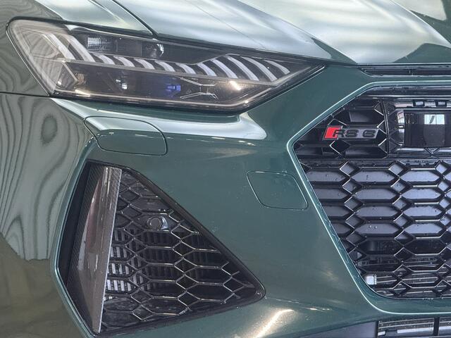 Audi RS6 ///Sport C8 / Carbon / Ceramic / Goodwood Green / B&O / 22 Audi Sport / HUD / Pano / Stoelventilatie / Soft Close / MATRIX