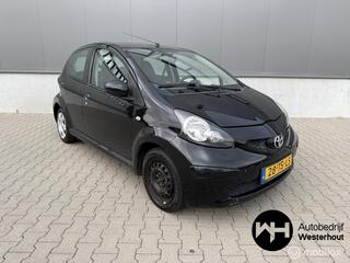TOYOTA AYGO 1.0-12V + Airco 5 Deurs NIEUWE APK