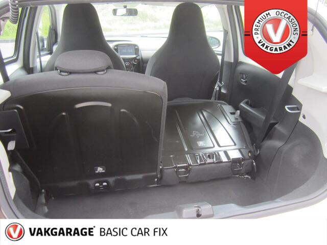 Peugeot 108 1.0 e-VTi Allure, Apple Carplay, Camera