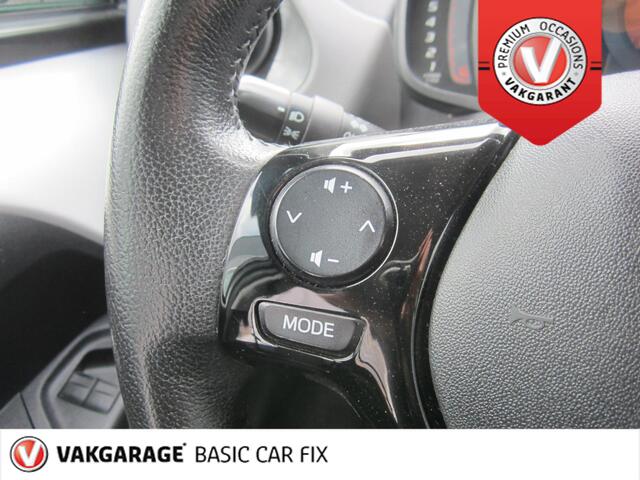 Peugeot 108 1.0 e-VTi Allure, Apple Carplay, Camera