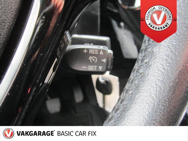 Peugeot 108 1.0 e-VTi Allure, Apple Carplay, Camera