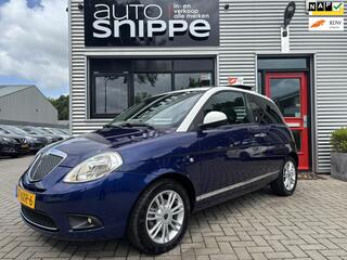 LANCIA YPSILON 1.4 Limited Edition 2010 -AIRCO-CRUISECONTROL-2 TONE LAK-OPEN DAK-LICHTMETALEN VELGEN-ORIGINEEL NEDERLANDS!