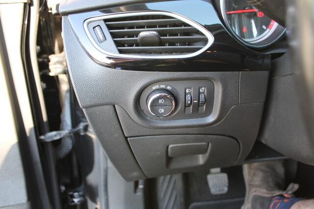 Opel Astra SPORTS TOURER+ DA0DAAB12