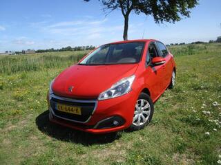 PEUGEOT 208 1.2 PureTech Blue Lion