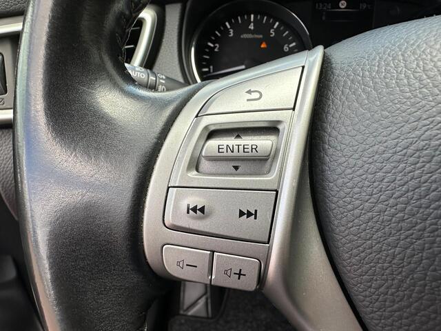 Nissan Qashqai 1.2 N-Connecta Climate C, Cruise C, Rondomzicht Camera