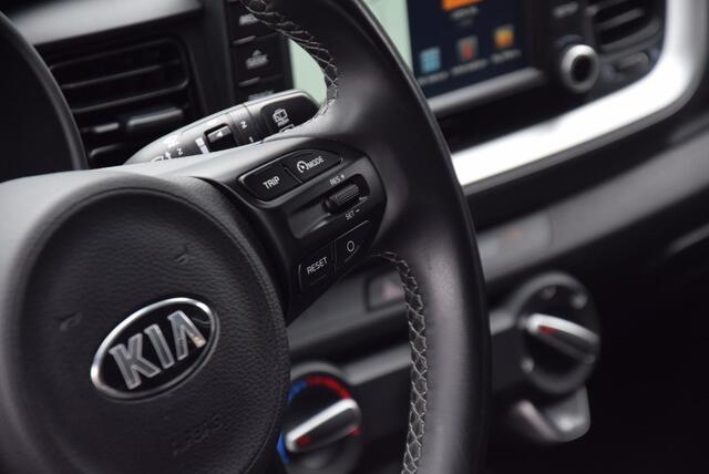 KIA Stonic 1.0 T-GDi DynamicLine 2019 Navigatie Airco Cruise control SUV