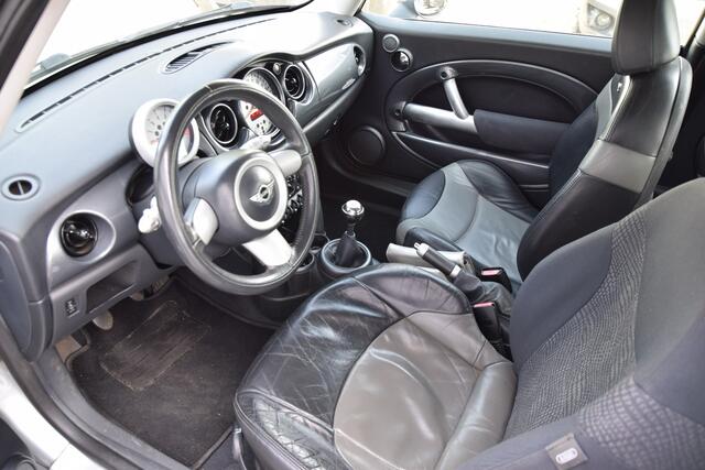Mini John Cooper Works 1.6i Look
