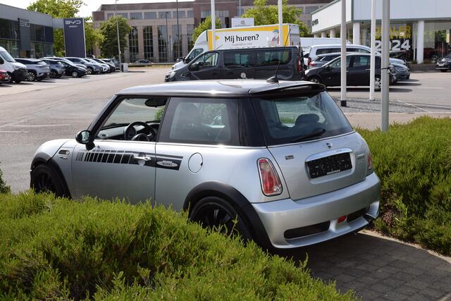 Mini John Cooper Works 1.6i Look
