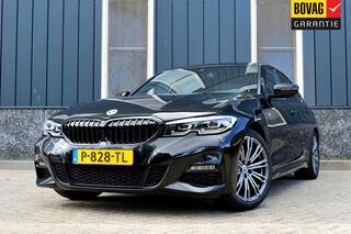 BMW 3-SERIE 320i M-Sport Business Edition Plus Rijklaarprijs-Garantie Leder Led Camera Navigatie 50 Jahre Edition