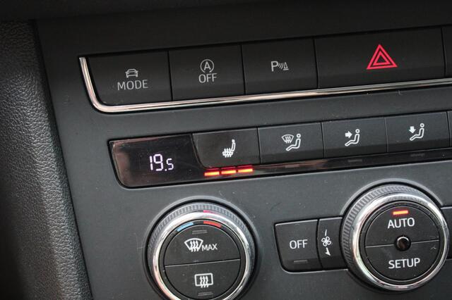 Seat Leon 1.4 EcoTSI FR l Panoramadak l LED l Bluetooth