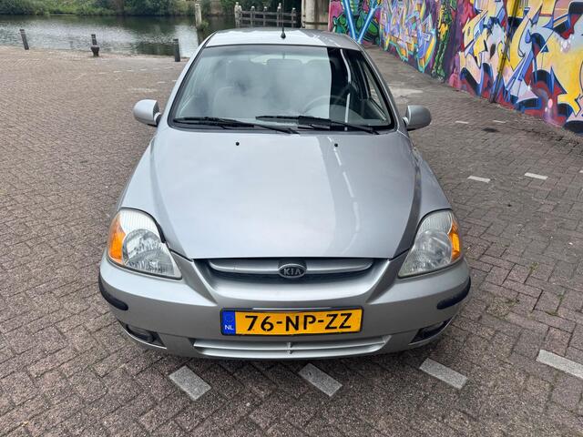 KIA RIO 1.5 LS met let op origineel 100.000 km nap stuurbekrachtiging leuke auto met leuke km stand