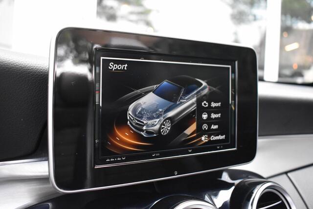 Mercedes-Benz C-Klasse Cabrio 300 AMG VOORDEELDEAL Ambition Airscarf LED Mercedes-Benz C-klasse Cabrio 300 Ambition Aut