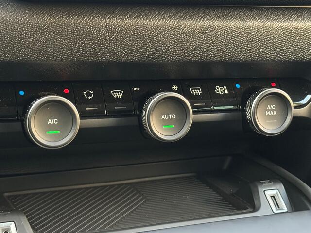 Citroen C4 1.2 Puretech Feel |131 PK | Trekhaak | Navigatie | Achteruitrijcamera | Cruise Control | Climate Control |LED Koplampen