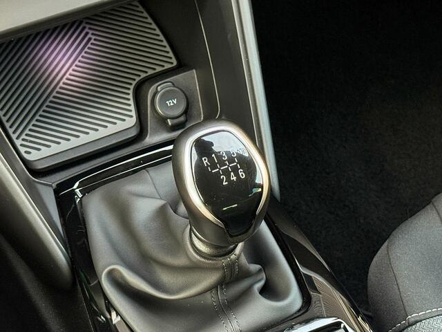 Citroen C4 1.2 Puretech Feel |131 PK | Trekhaak | Navigatie | Achteruitrijcamera | Cruise Control | Climate Control |LED Koplampen