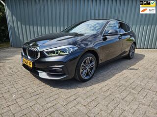 BMW 1-Serie 118i Business Sport Edition Automaat Navi Led lmv