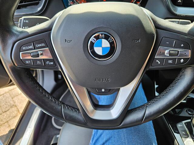 BMW 1-Serie 118i Business Sport Edition Automaat Navi Led lmv