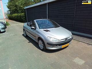 PEUGEOT 206 CC 1.6-16V Automaat 1.6 16v Zeer Airco ECC