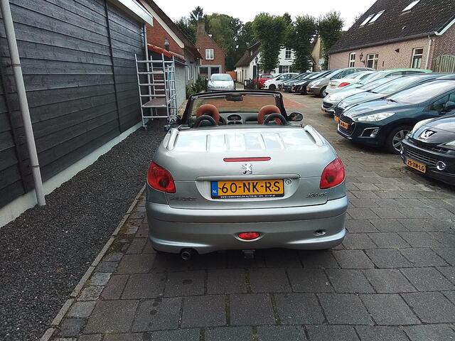 Peugeot 206 CC 2.0-16V AIRCO ECC LMV LEERBEKLEDING ZEER LUX,s