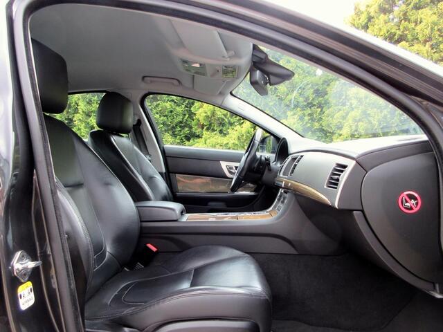 Jaguar XF 2.0 Sport Business Automaat Leder Navi
