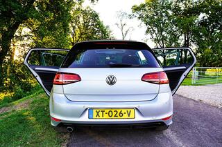 VOLKSWAGEN GOLF 1.6 TDI Connected Series