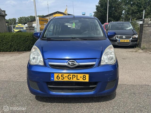 Daihatsu Cuore 1.0 Premium