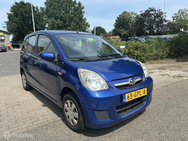 Daihatsu Cuore 1.0 Premium