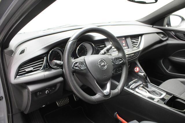 Opel Insignia Gr Sport 1.5 T Business Executive | Automaat | PDC v&a | Luxe AGR Stoelen / Carplay / Keyless Entry