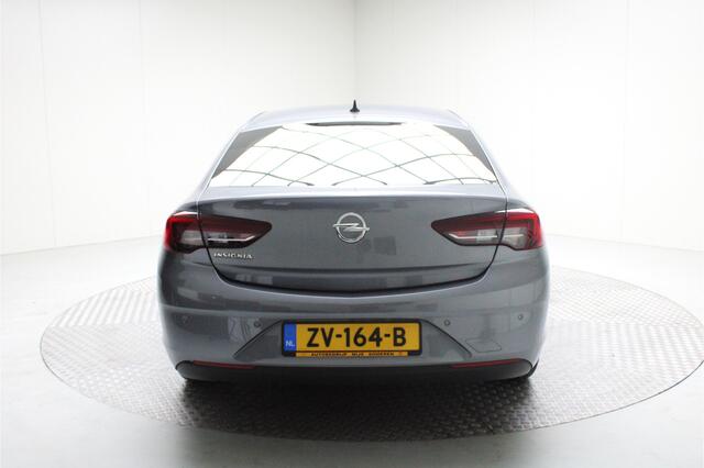 Opel Insignia Gr Sport 1.5 T Business Executive | Automaat | PDC v&a | Luxe AGR Stoelen / Carplay / Keyless Entry