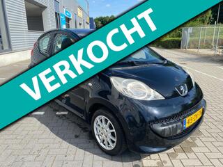 PEUGEOT 107 1.0-12V XS Aiirco, motor 136000 km gelopen !! getint glas, lm velgen , nwe apk , super mooie goedlopende auto,