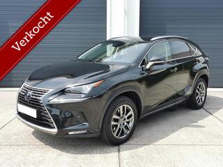 LEXUS NX 300h AWD Luxury Line Facelift