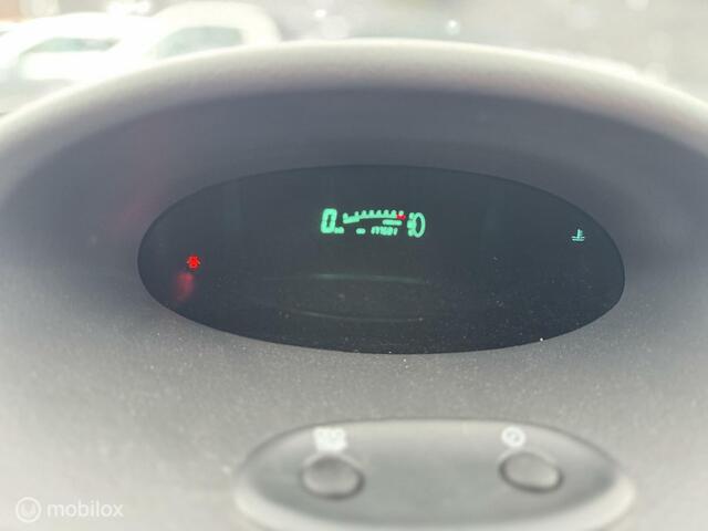 Toyota Yaris 1.3-16V VVT-i Sol -AIRCO- Apk 07-2026 AUTOMAAT